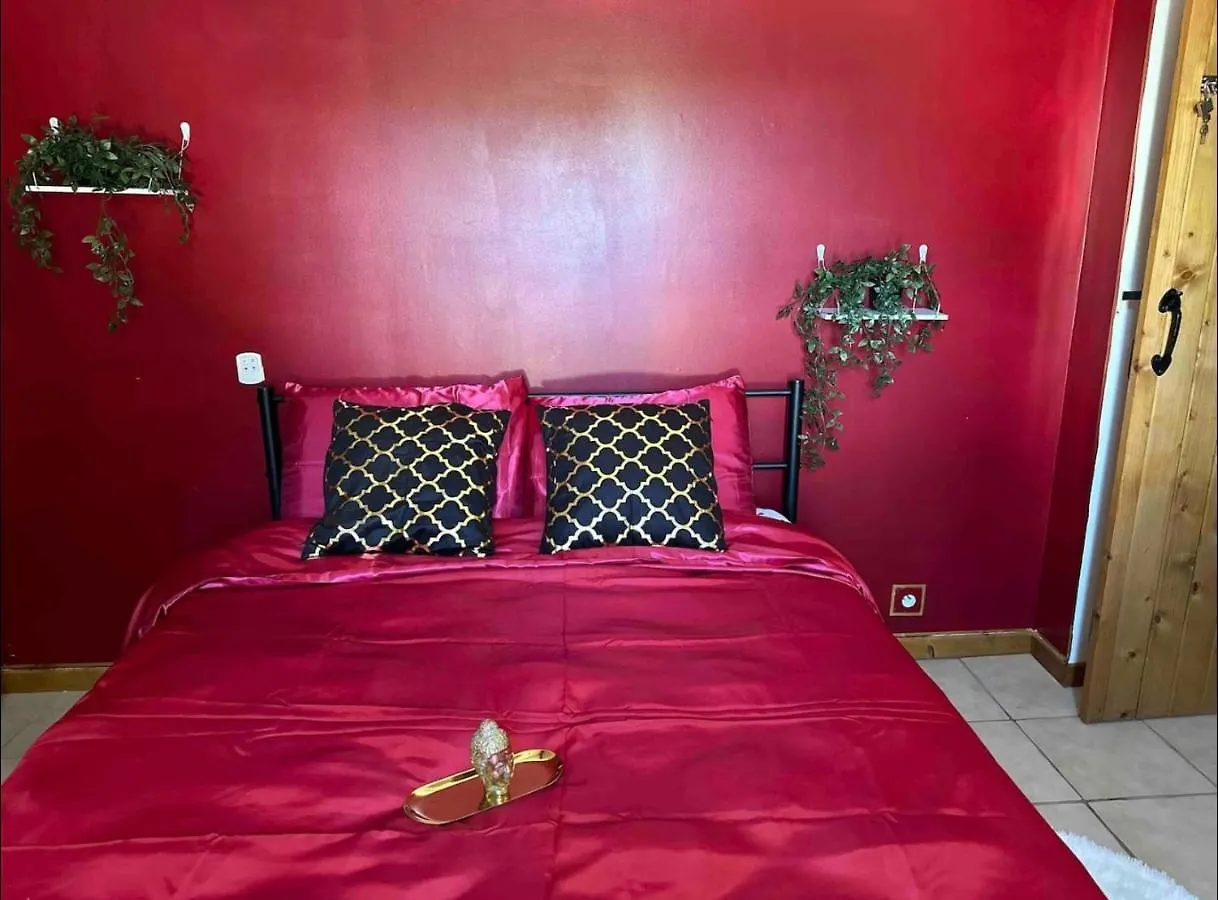 Bed and Breakfast Chez Marinette à Langoelan